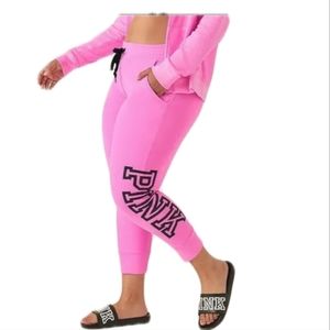 NWT VS PINK LOUNGE JOGGER